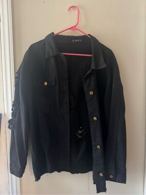 SHEIN Black Distressed Snap-Button Jacket